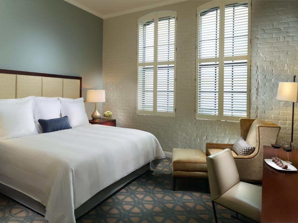 Riverfront Hotel New Orleans Bagian luar foto